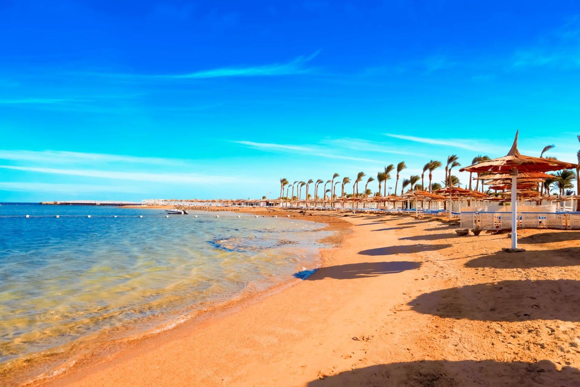 Pickalbatros Dana Beach Resort - Aqua Park Hurghada Exterior foto El Alamein beach