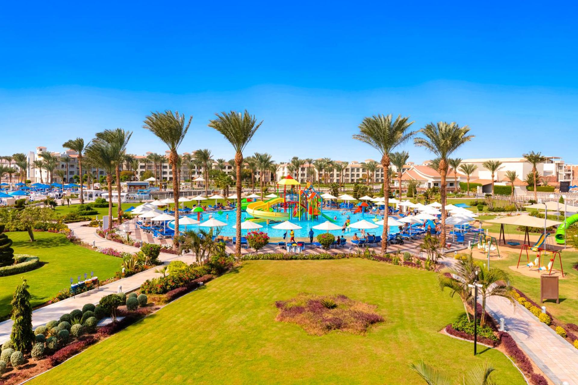 Pickalbatros Dana Beach Resort - Aqua Park Hurghada Exterior foto Hilton Hurghada Resort