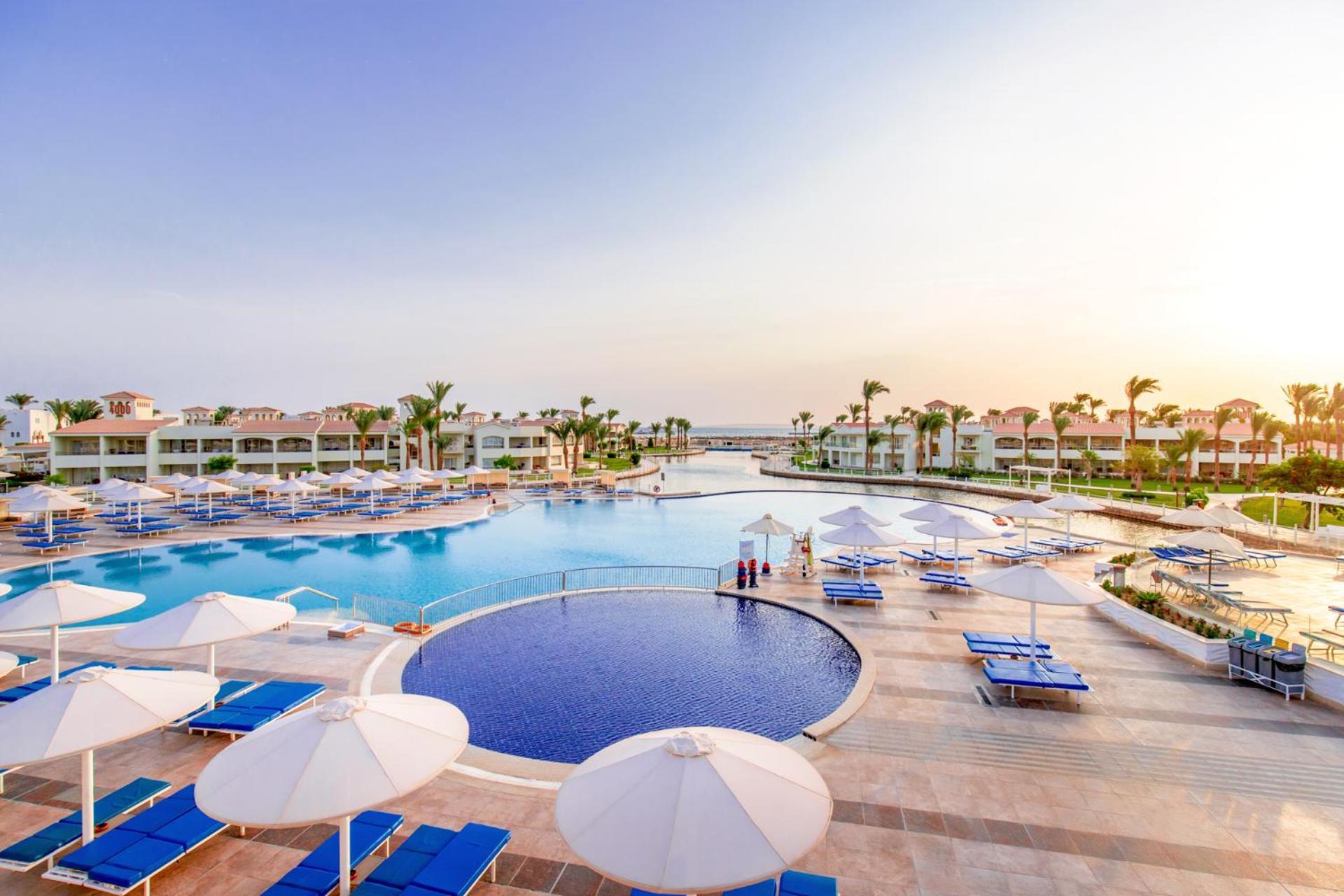 Pickalbatros Dana Beach Resort - Aqua Park Hurghada Exterior foto Sunrise Grand Select Crystal Bay Resort
