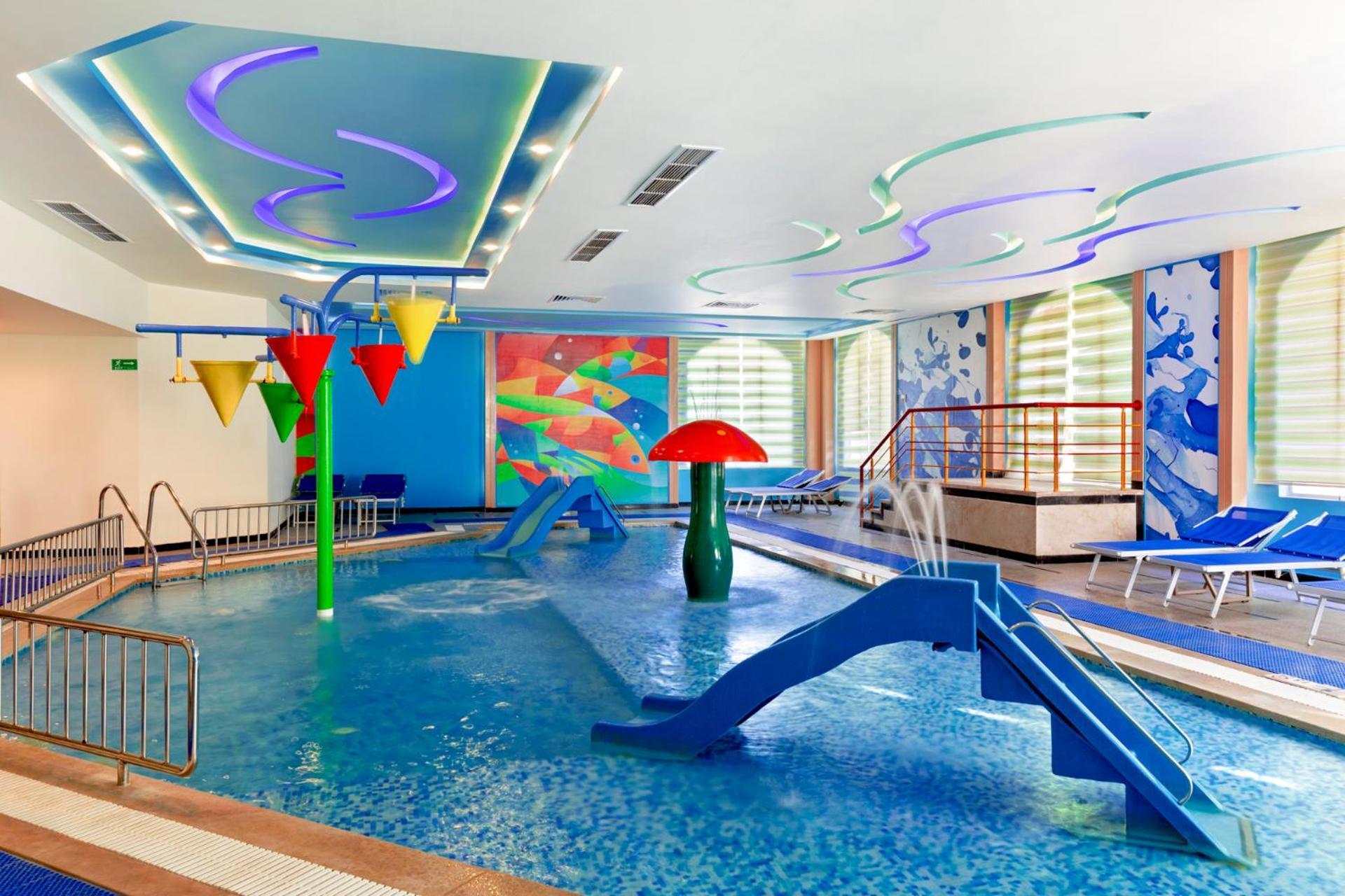 Pickalbatros Dana Beach Resort - Aqua Park Hurghada Exterior foto The indoor water park