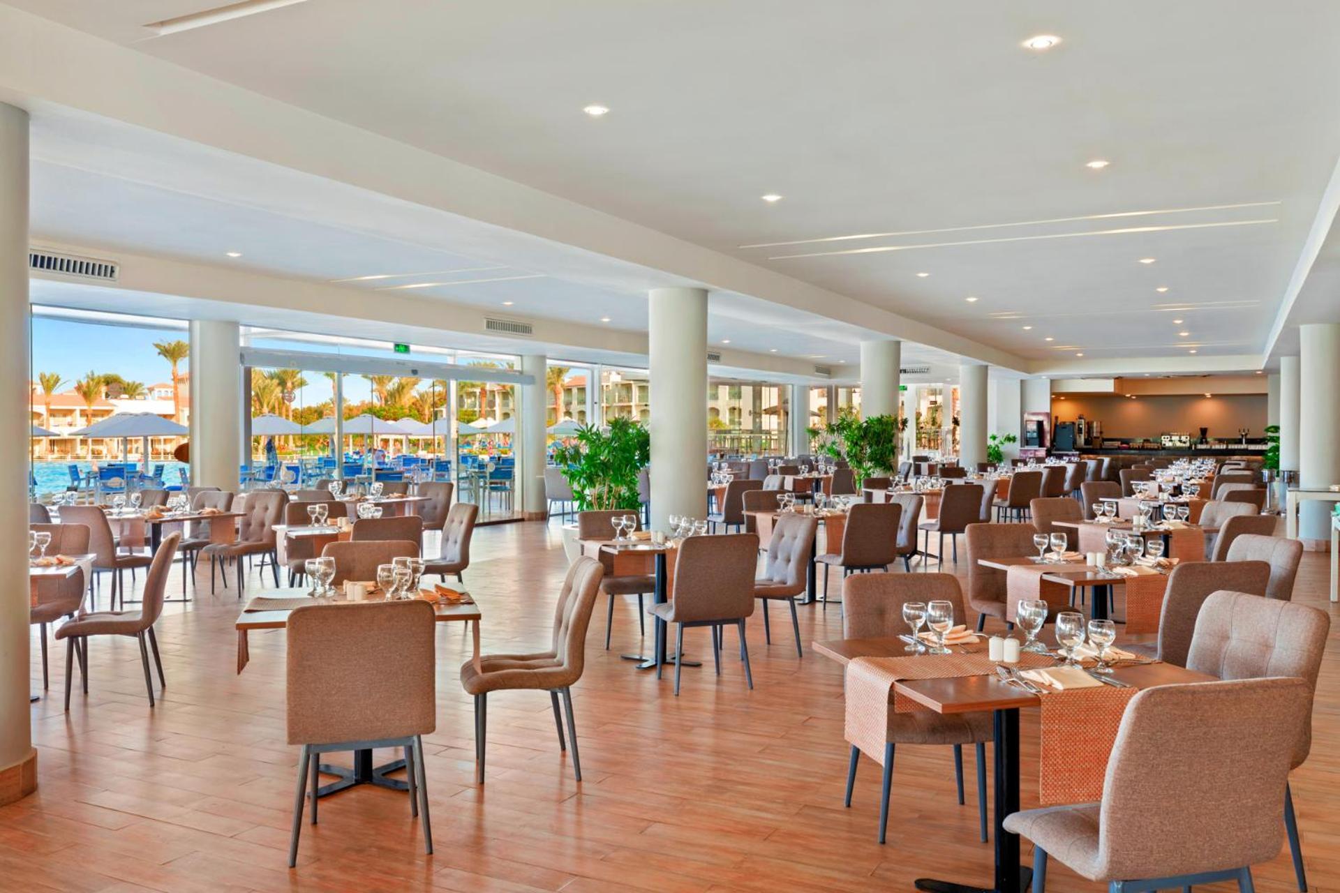 Pickalbatros Dana Beach Resort - Aqua Park Hurghada Exterior foto The restaurant