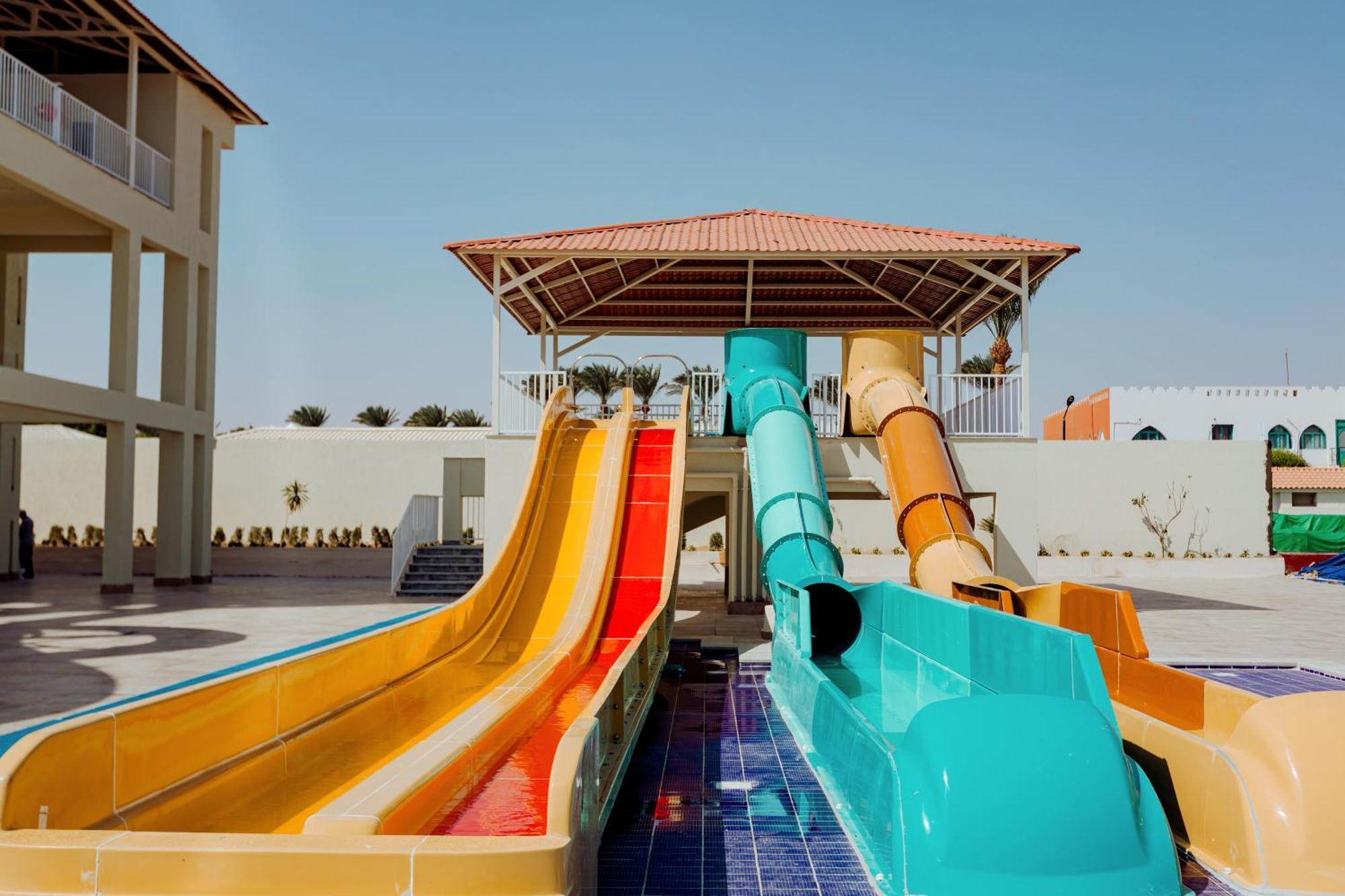 Pickalbatros Dana Beach Resort - Aqua Park Hurghada Exterior foto Aqua Park