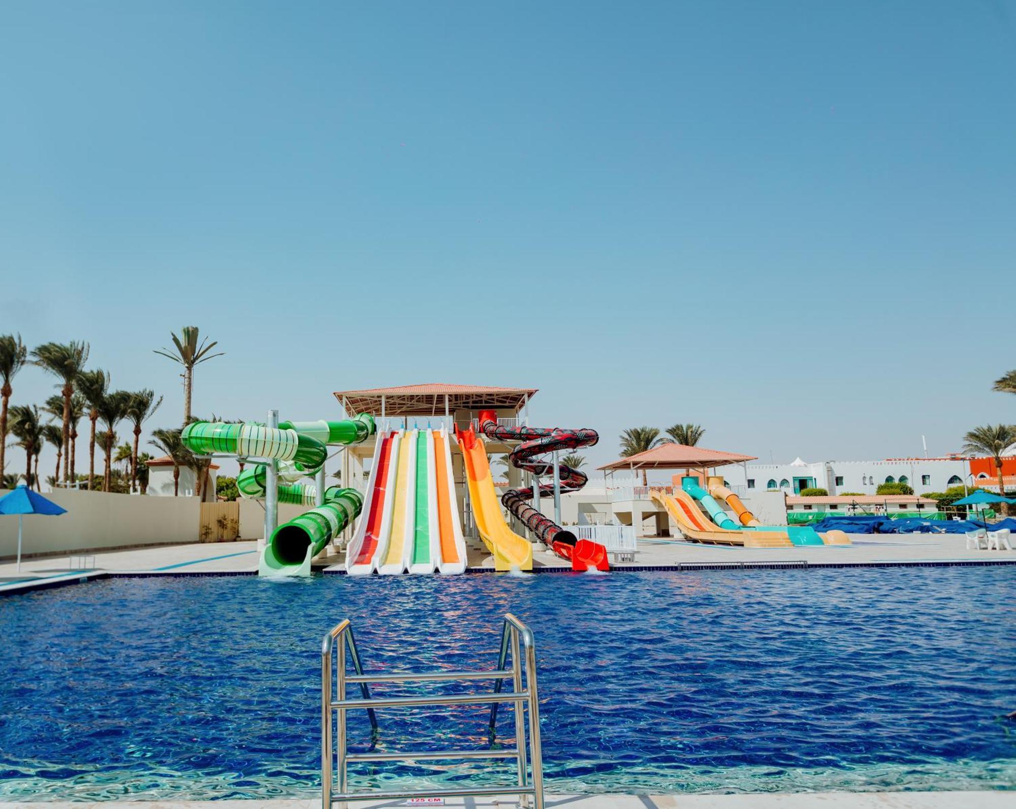Pickalbatros Dana Beach Resort - Aqua Park Hurghada Exterior foto Aqua Park